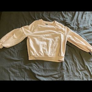 Puffer sleeves sweater